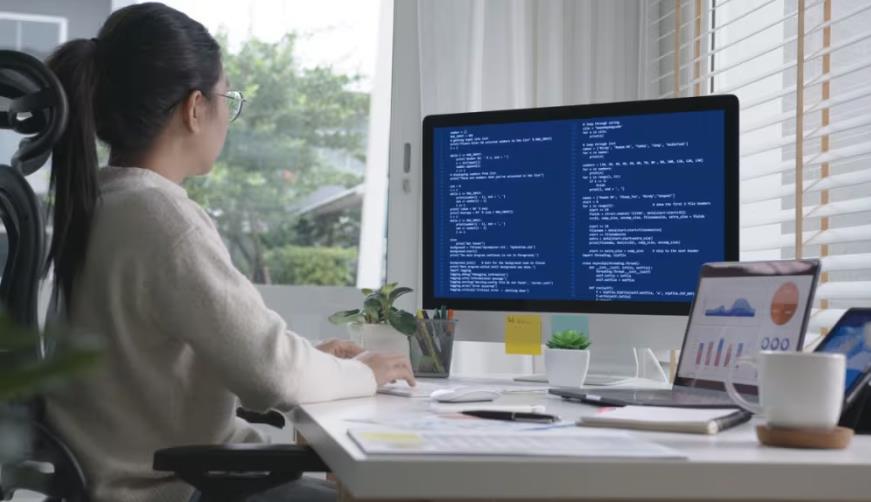 荆州区企业数字化解决方案：机器学习赋能商业模式升级的核心路径